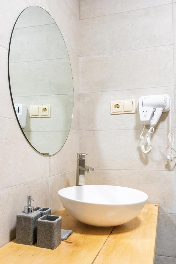 Hotel Chatini Mestia Luaran gambar