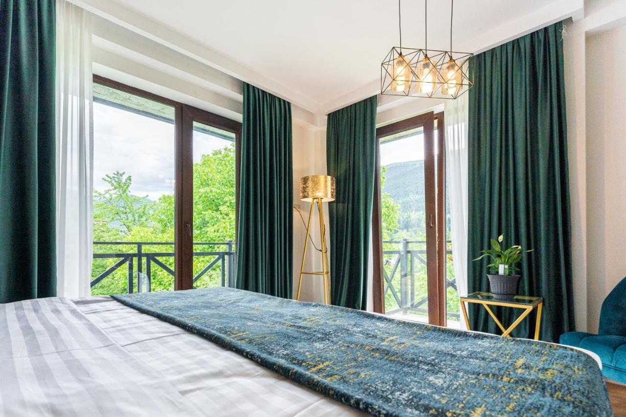 Hotel Chatini Mestia Luaran gambar