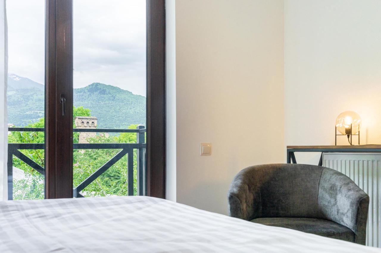 Hotel Chatini Mestia Luaran gambar